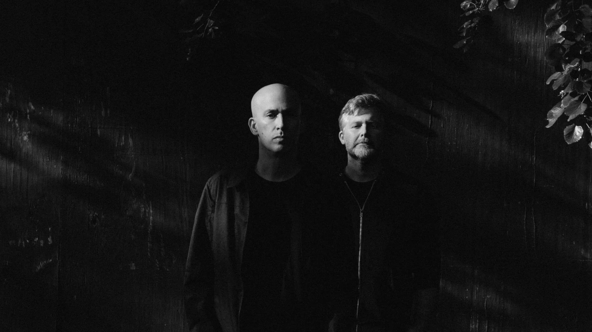 Au Suisse Announce Debut Record