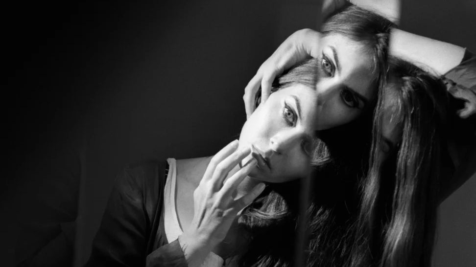 New Single: 'I'm Lying'